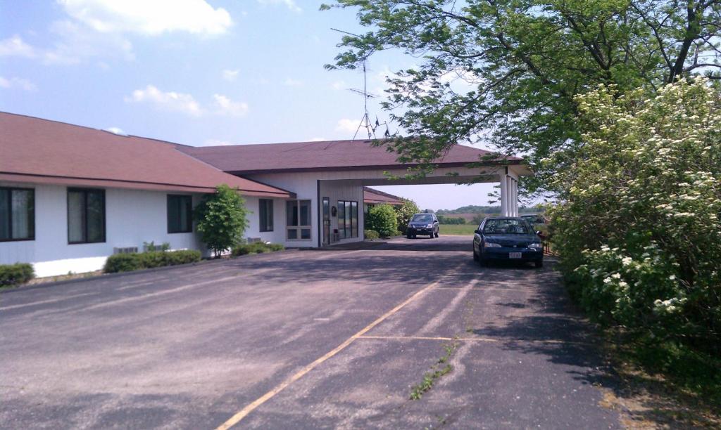 Old Towne Motel Westby Exterior photo