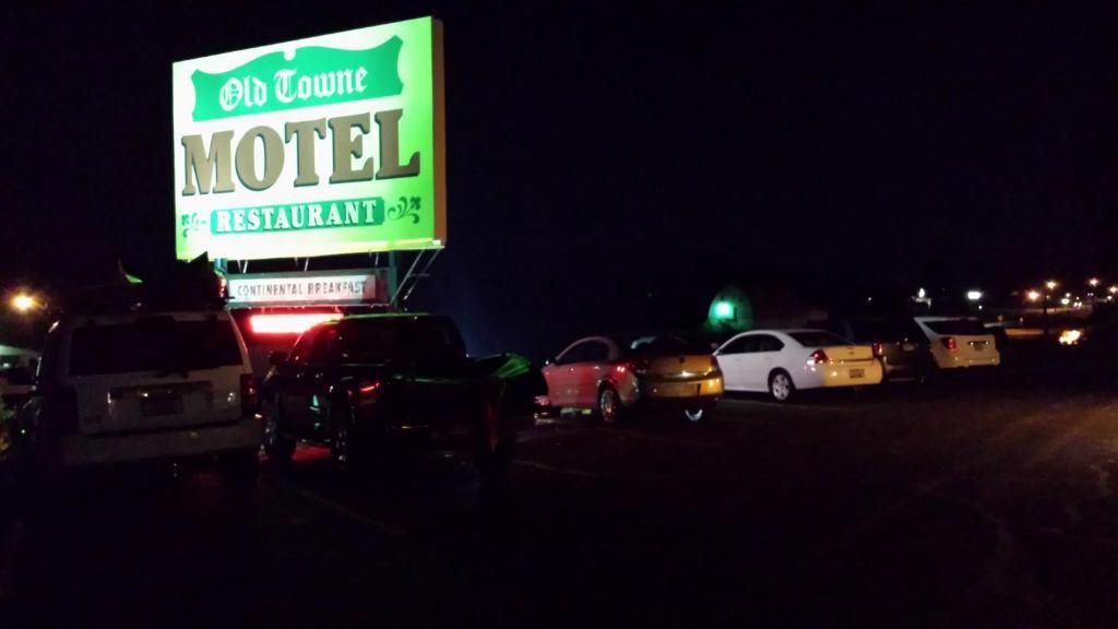 Old Towne Motel Westby Exterior photo